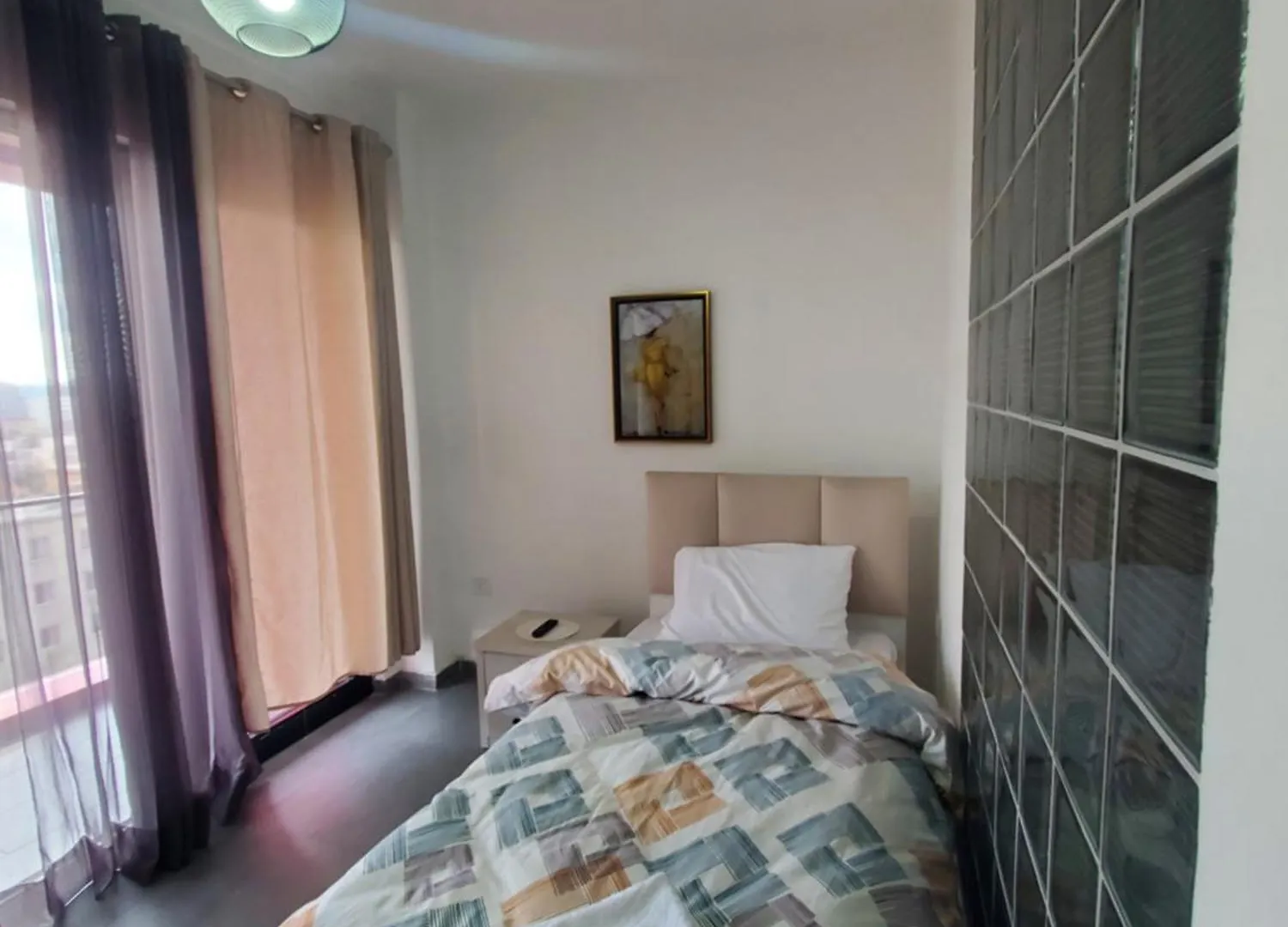 Esi'S Apartment Tirana